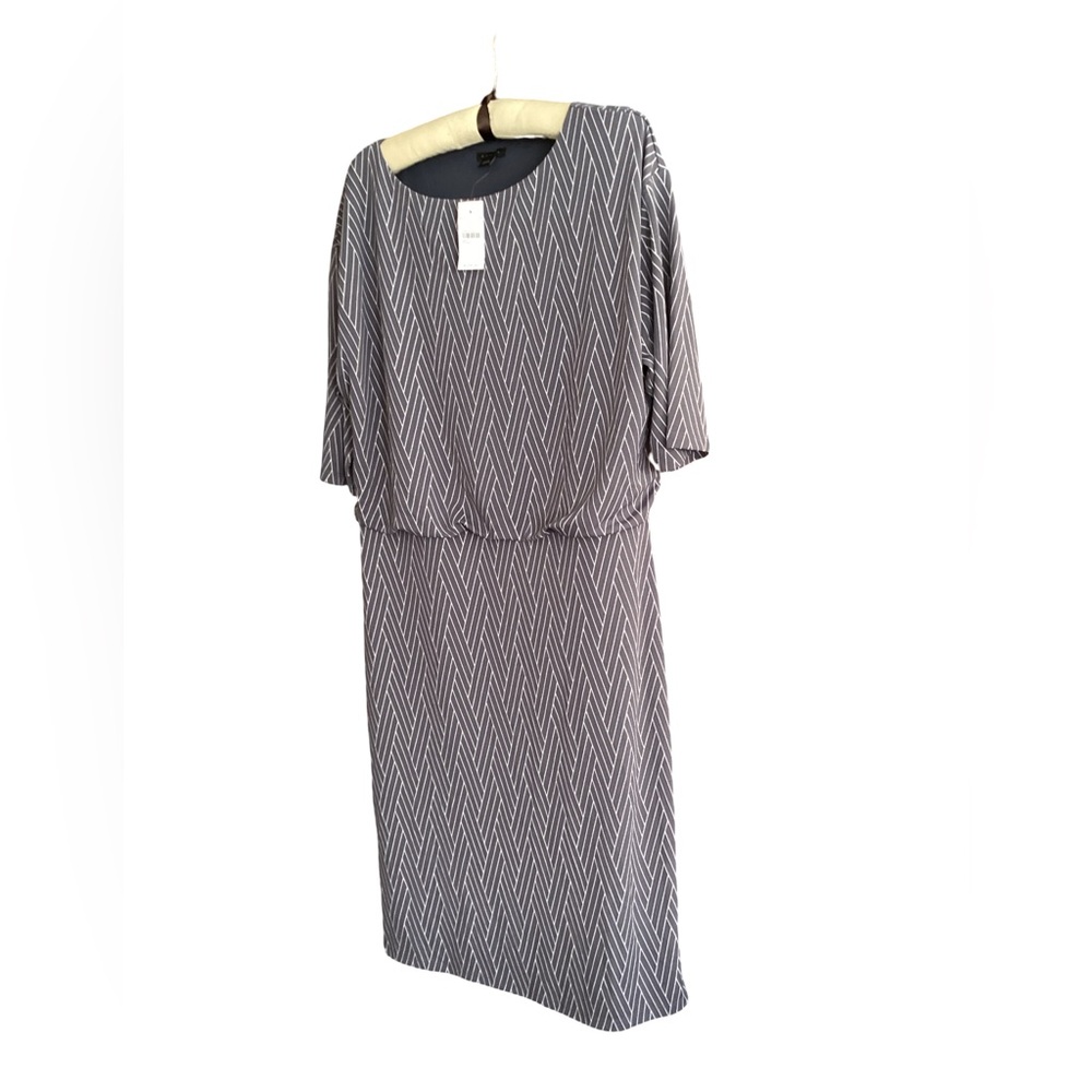 🚨 NWT Ann Taylor Gray and White Short Sleeve Dress Size Large - Picture 4 of 7